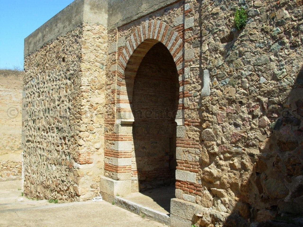 Portada interior de la Puerta de Yelves, Alcazaba de Badajoz