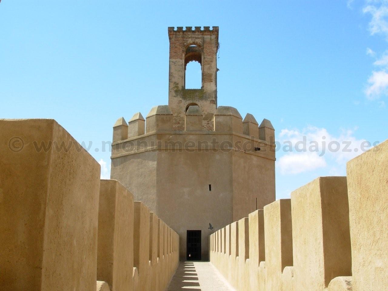 Torre Espantaperros o de la Atalaya, Alcazaba de Badajoz