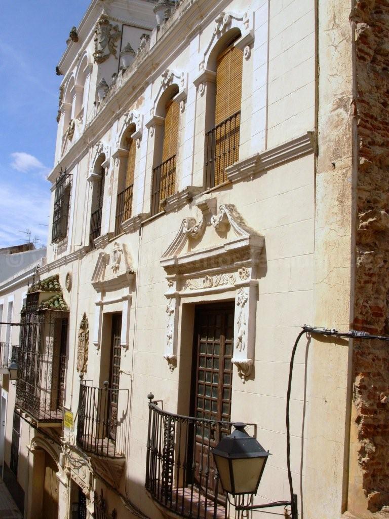 Historicismo en Badajoz: Casa Lpez-Lago Gonzlez de Ordua