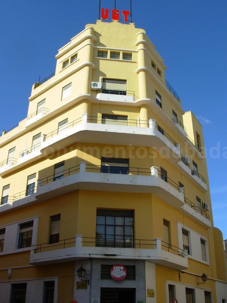 Racionalismo en Badajoz: Edificio de UGT