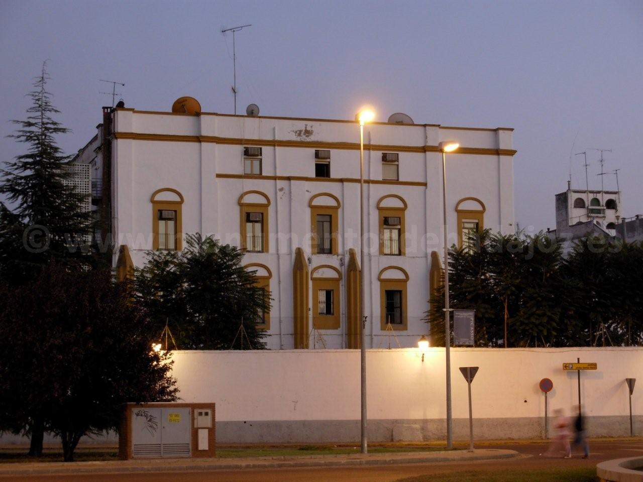 Fachada posterior del Palacio de Godoy