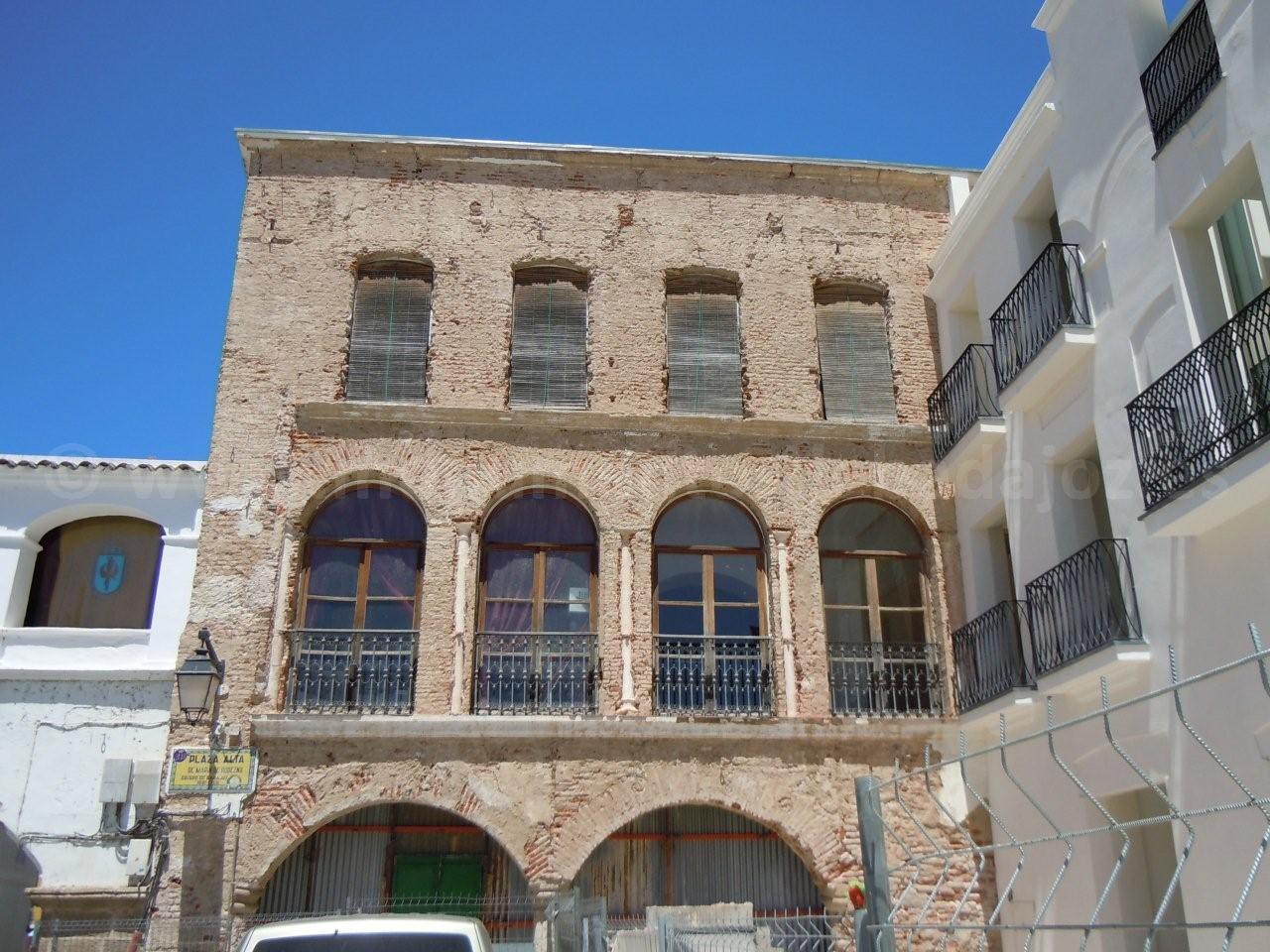 Casa y el Arco del Peso o del Colodrazgo, Plaza Alta de Badajoz